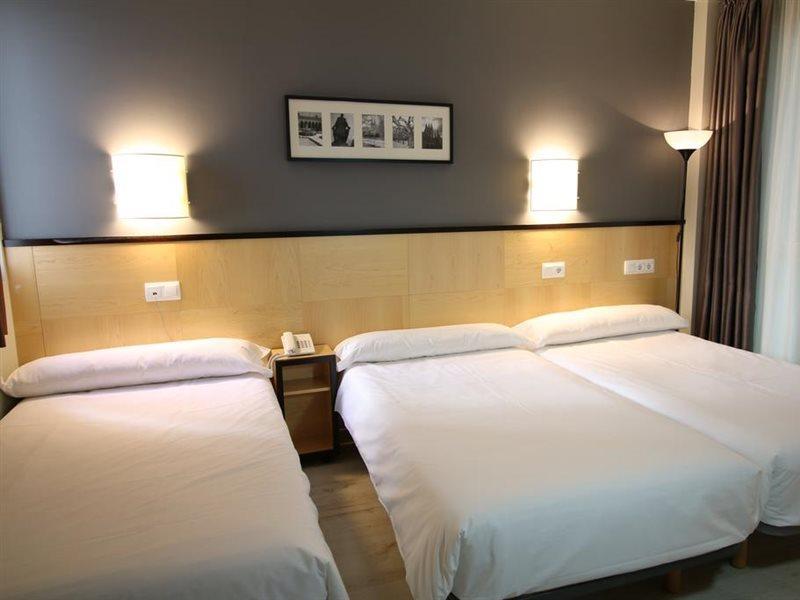 Burgo Hotel Alda Entrearcos מראה חיצוני תמונה