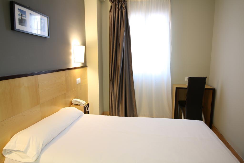Burgo Hotel Alda Entrearcos מראה חיצוני תמונה