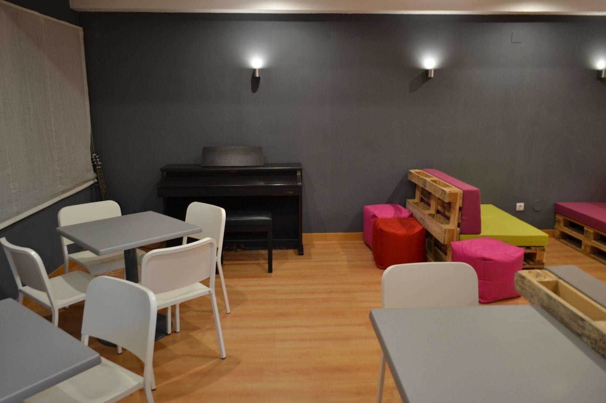 Burgo Hotel Alda Entrearcos מראה חיצוני תמונה
